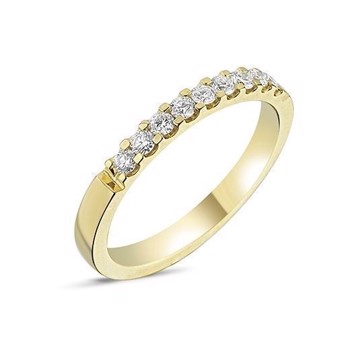 Minner av Nuran , 14 karat gull 2,5 mm ring med 9 x 0,03 ct diamanter, totalt 0,27 ct