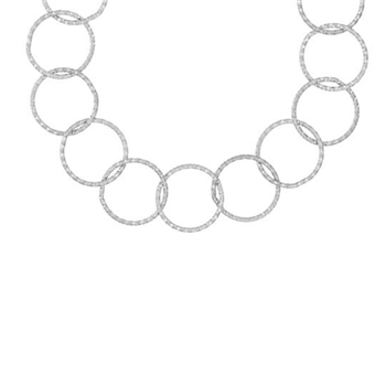 Halskæde i stål med rustikke ringe, fra Blicher Fuglsang