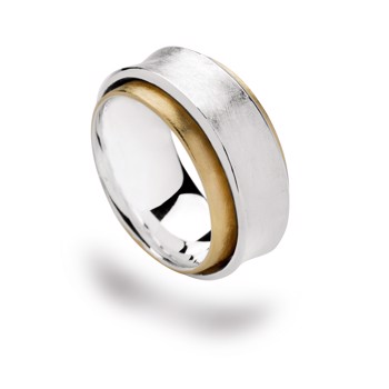 925/- Ring delvis forgyldt, rho., fra Bastian Inverun