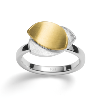 925/- ring, delvis fg, rho. mat/børstet mat, fra Bastian Inverun