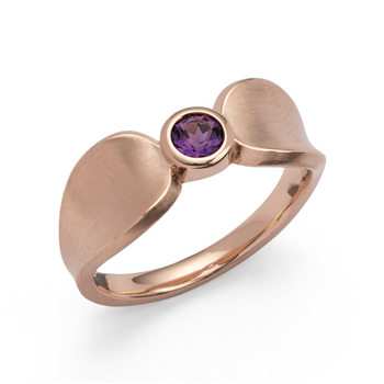 925/- Ring, rosa fg mat/blank, ametyst 0,24ct, fra Bastian Inverun