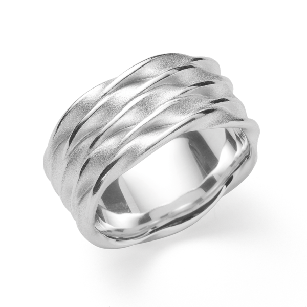 925/- Ring specielt struktureret, fra Bastian Inverun