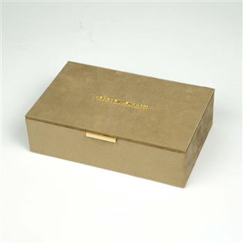 Heide Heinzendorff beige jewelery box, fra Heinzendorff